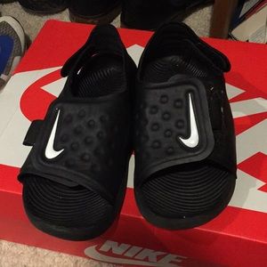 Kids Nike sandals